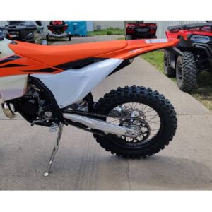 174bbf21 9a38 44cb b095 7073c217daad