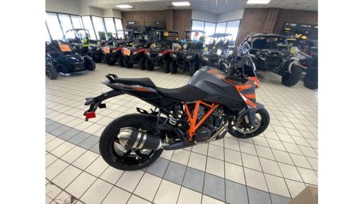 KTM8960 (1) (1)