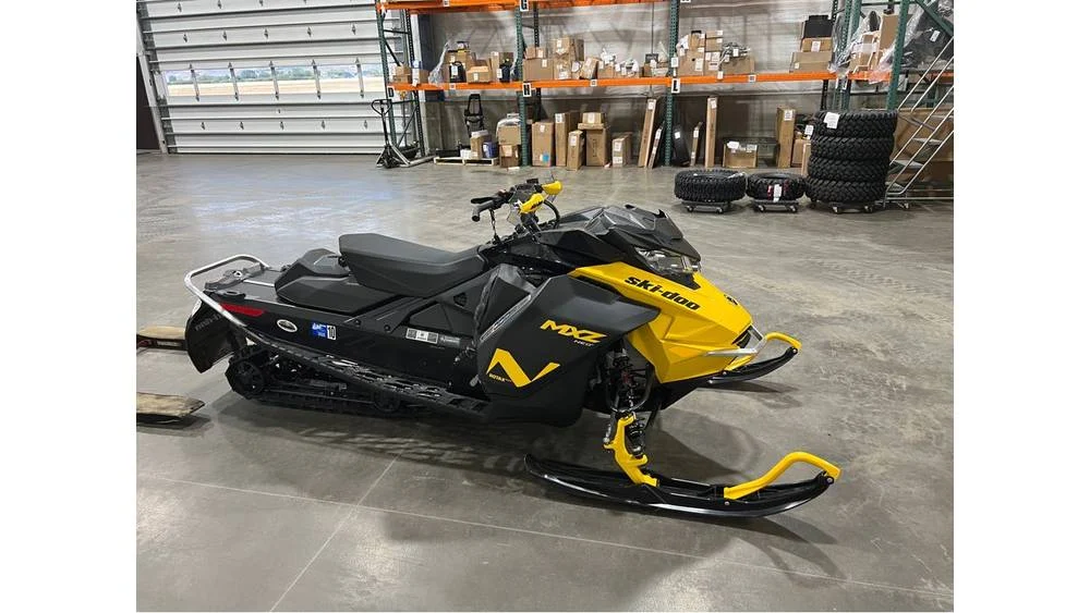 2025 Ski Doo MXZ NEO 600 EFI Snowmobile for Sale 3