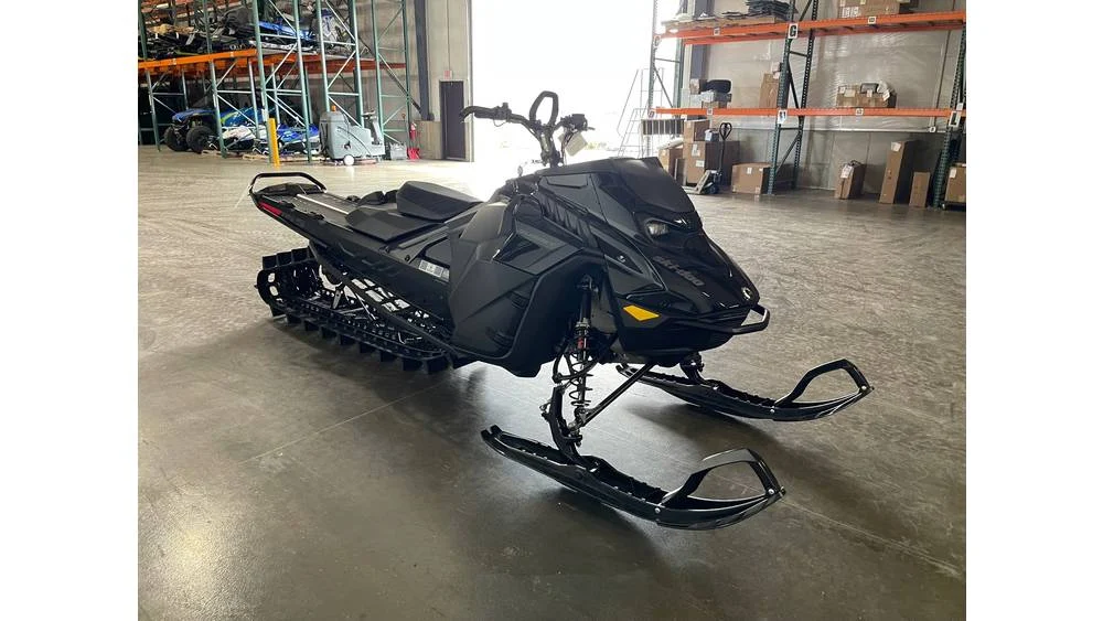 2025 Ski Doo SUMMIT Edge 165 850 3 S Snowmobile for Sale 4