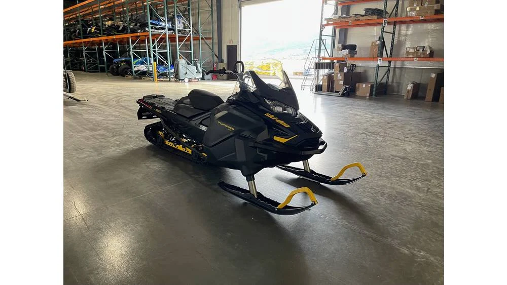 2025 Ski Doo Tundra LE 600 EFI Snowmobile for Sale 4
