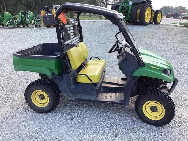 2012 John Deere Gator XUV 550 4x4 Gas Utility Cart For Sale0009 (1)