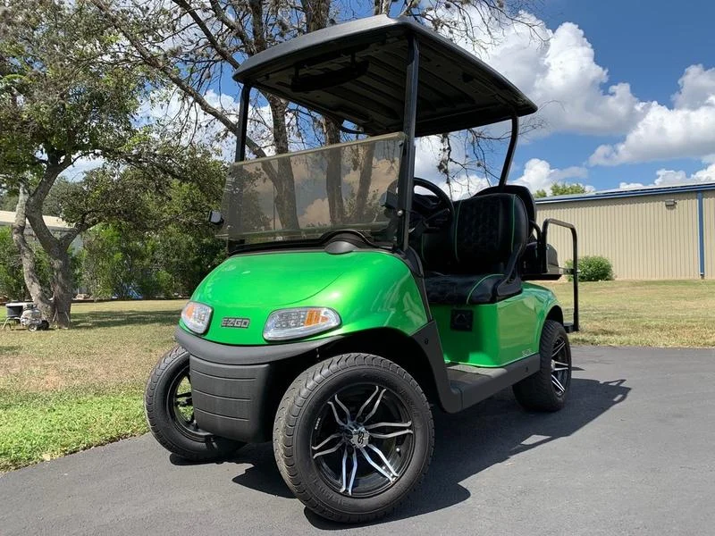 2018 E Z GO Freedom RXV ELiTE for Sale (1)