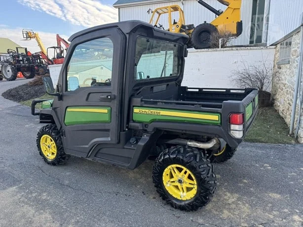 2018 John Deere Gator XUV 835M 4WD Utility Cart Pre Owned For Sale (1)