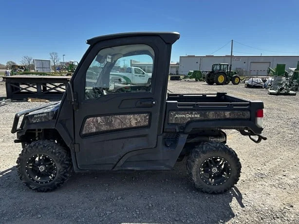 2021 John Deere Gator XUV 835R For Sale038