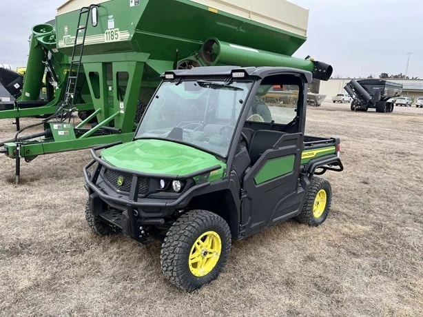 2023 John Deere Gator XUV 835M 4WD Utility Cart Pre Owned For Sale (2)