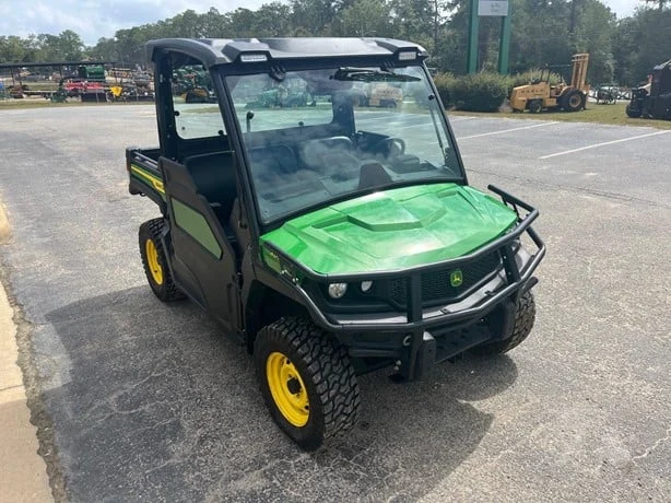 2024 John Deere Gator XUV 835M 4WD Utility Cart Pre Owned For Sale (1)