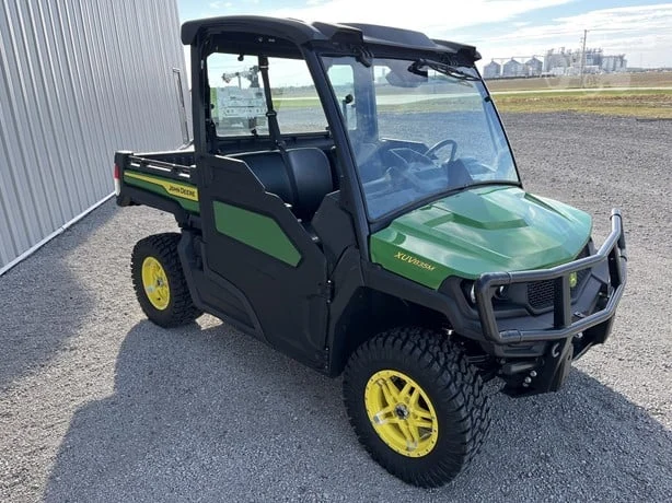 2024 John Deere Gator XUV 835M 4WD Utility Cart Pre Owned For Sale36 (1)