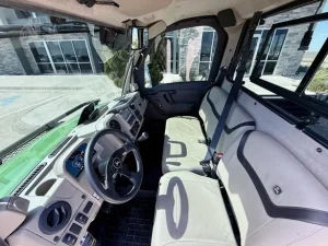 2024 John Deere Gator XUV 835R Signature Edition 4WD Utility Cart Pre Owned For Sale38 (6)