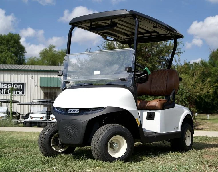 2025 E Z GO Freedom RXV ELiTE 2 2 Lithium for Sale (1)